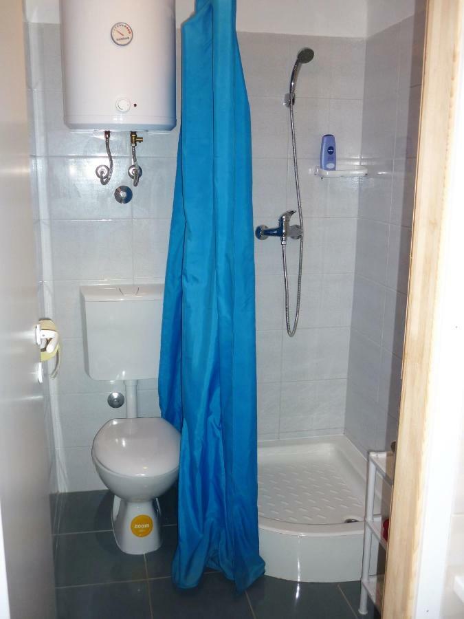 Apartman Tisno Eksteriør bilde